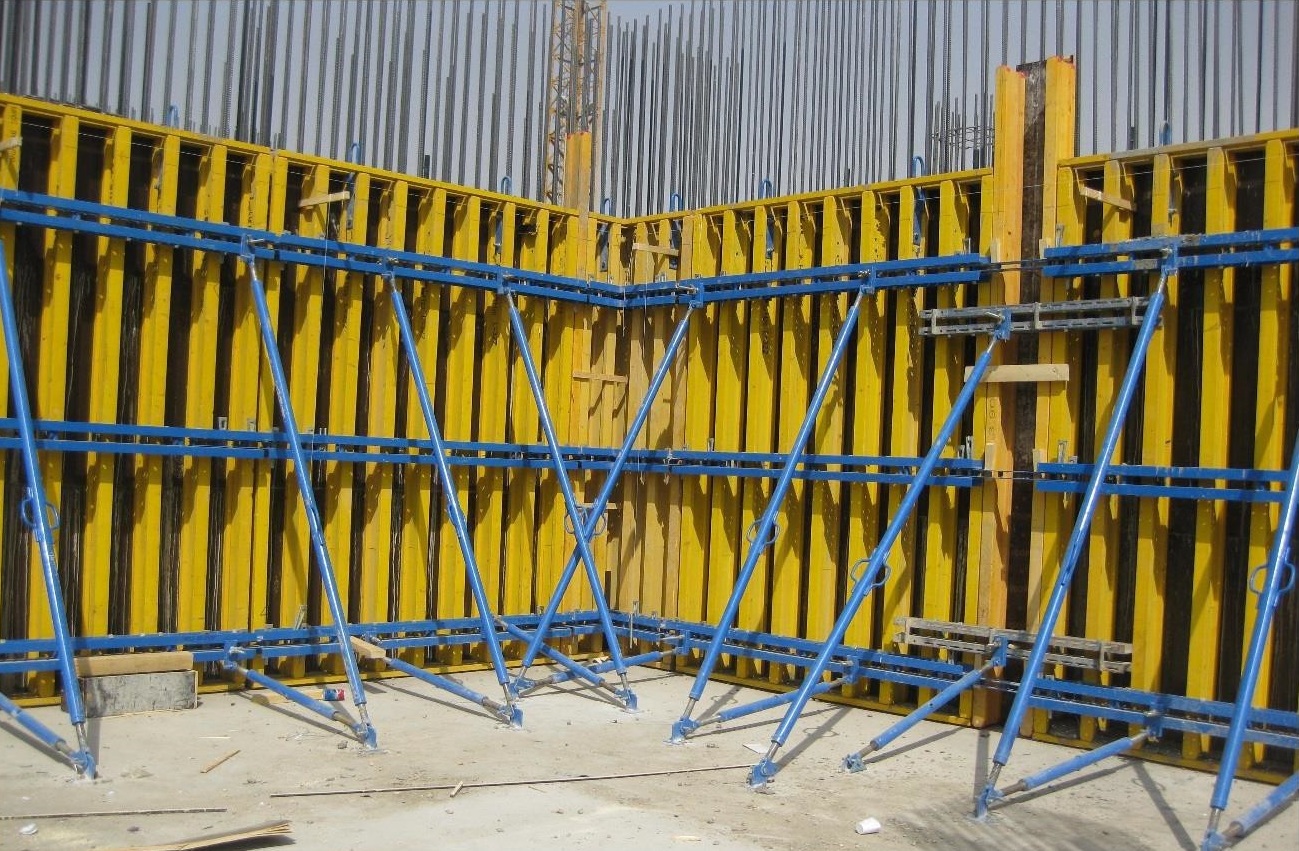 Sampmax-Construction-H20-timber-beam-formwork-system-for-wall