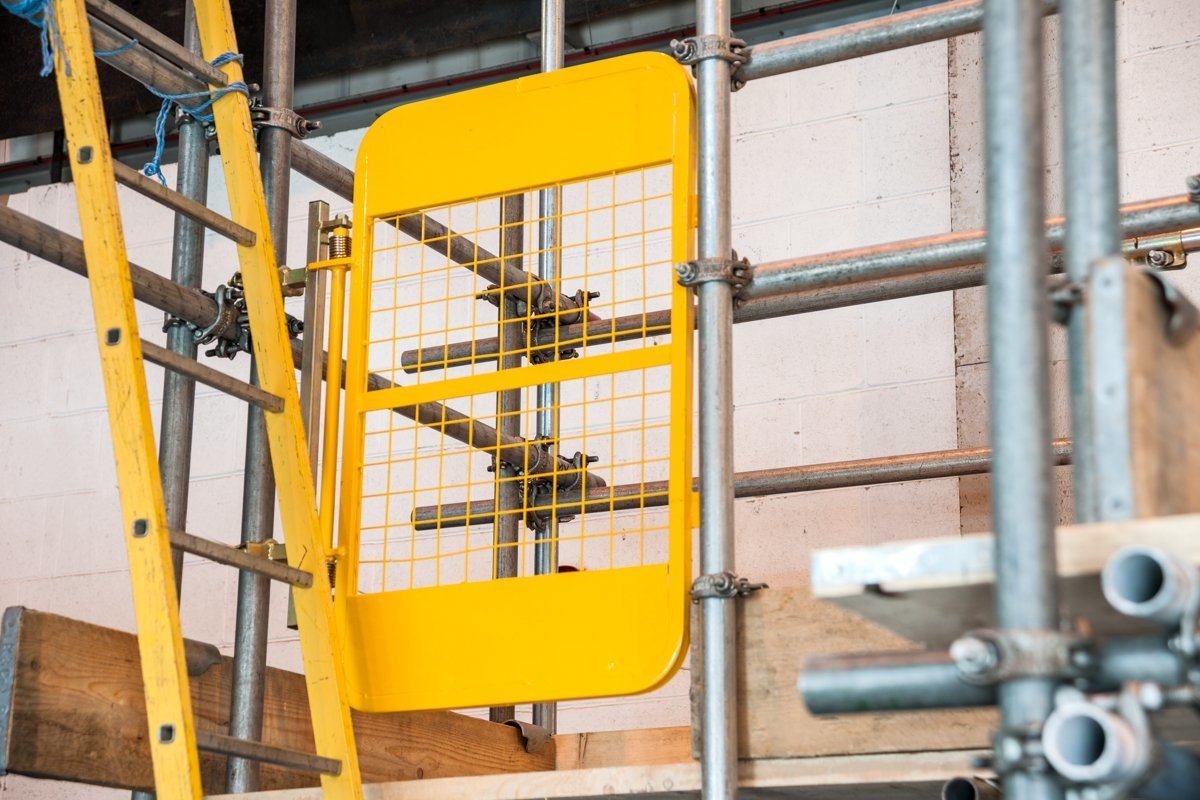 Sampmax-Scaffolding-Self-Caling-Safety-Gate